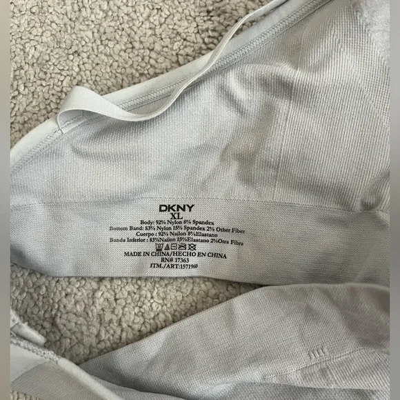 Bundle Of 3 Womens XL Sports Bras Athleisure Puma - Picture 3 of 6